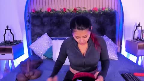 Karla Gonzaless online show from March 8, 11:36 am