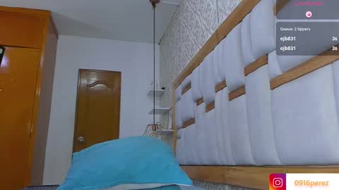 karolina  online show from September 14, 8:10 pm