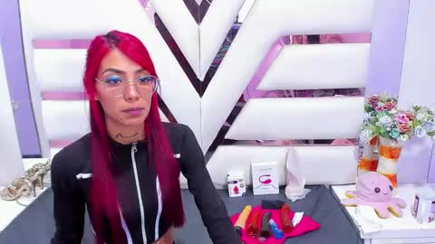 KarlasLutSKinny online show from January 14, 4:25 am