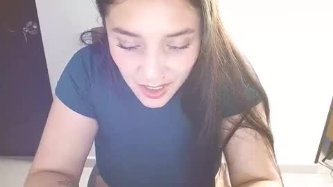 kloy online show from October 29, 10:32 pm