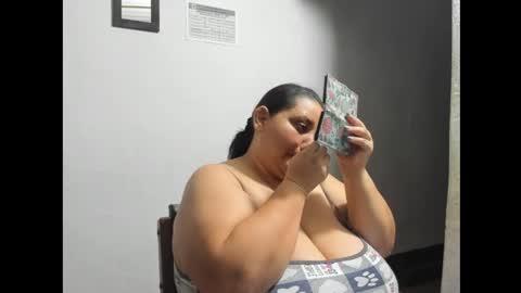 Karol online show from April 16, 2:33 am