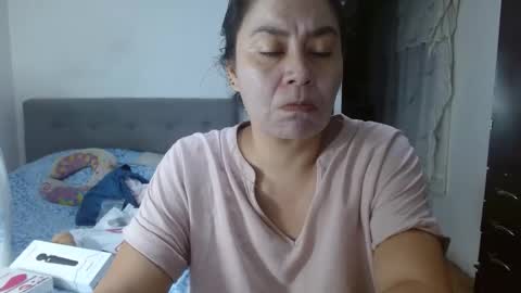 karol online show from April 12, 3:32 am