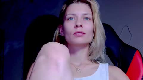 karoline121 online show from October 10, 10:25 pm