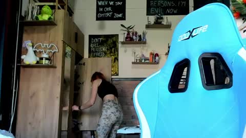 karoline121 online show from April 15, 9:01 am