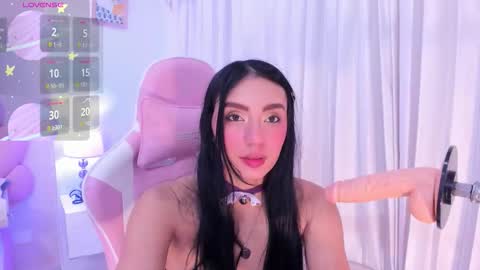 karoline_spec online show from January 15, 11:52 am