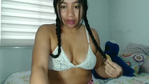 Snapshot of karolinecute chatting on September 29, 9:36 pm karolinecute online show from September 29, 9:36 pm