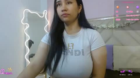 karoll_tay1 online show from May 5, 12:00 pm