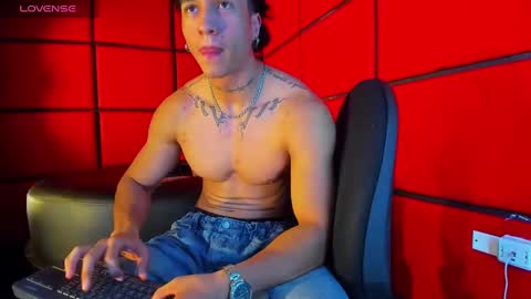 ---Kary--- online show from February 26, 7:45 am