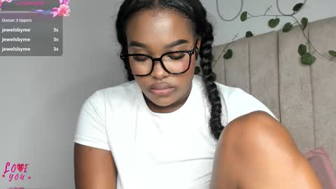           online show from December 16, 10:16 pm