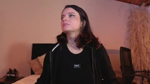 kassandra james online show from March 27, 11:33 am