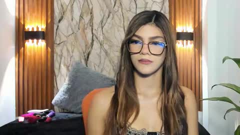 katalina online show from February 11, 11:47 am