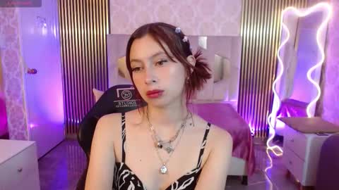 katana_tay online show from October 28, 12:17 pm