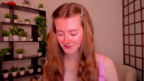 Snapshot of kate_cuddle chatting on October 15, 2:26 am Kate online show from October 15, 2:26 am