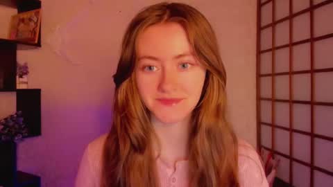 Snapshot of kate_cuddle chatting on February 21, 2:17 am Kate online show from February 21, 2:17 am
