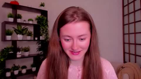 Snapshot of kate_cuddle chatting on September 30, 2:33 am Kate online show from September 30, 2:33 am