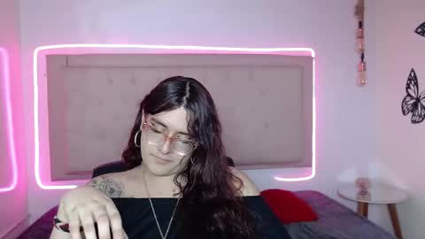 Snapshot of kate_pickman chatting on October 9, 4:07 am kate online show from October 9, 4:07 am