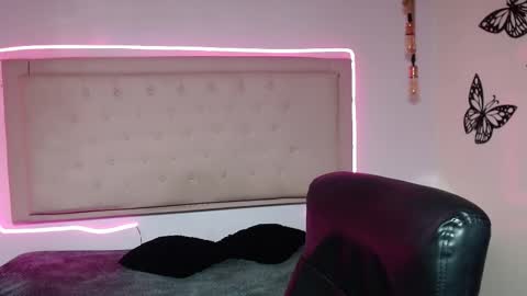 Snapshot of kate_pickman chatting on October 2, 3:49 am kate online show from October 2, 3:49 am