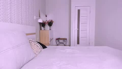 KATE online show from February 25, 6:50 am