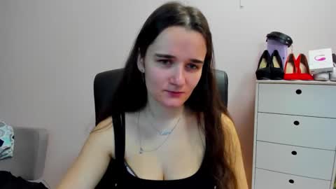 Kate  online show from January 18, 8:45 am