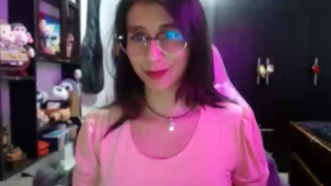 Kateeen18 online show from December 3, 4:13 am