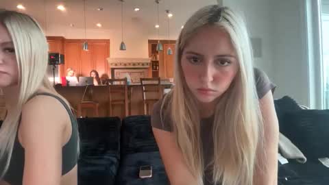 kateharperr online show from January 13, 11:01 pm