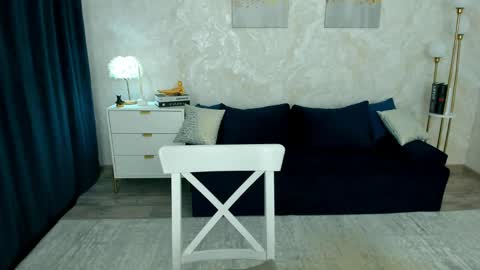 katekrosse online show from April 19, 10:16 am