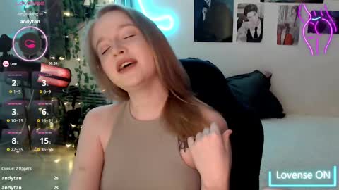 Lisa online show from February 20, 3:01 am