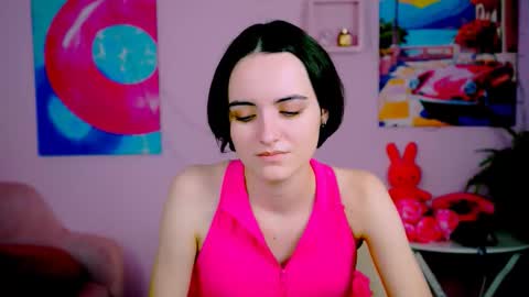 katewillows online show from February 2, 4:42 am