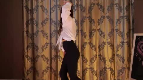 OLIVIA  online show from April 20, 10:07 am