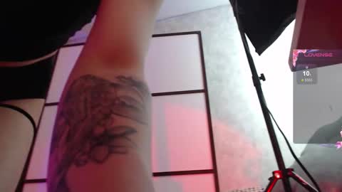 katherine_reinhart online show from December 15, 10:17 pm