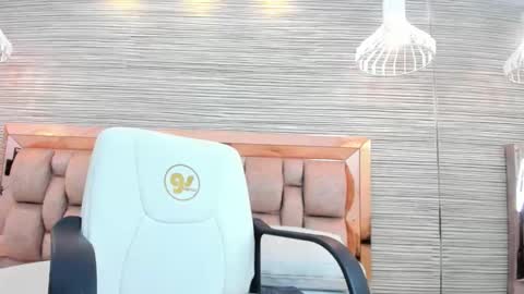  KATHIA  online show from December 15, 1:51 pm