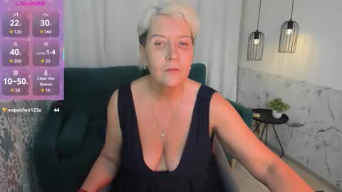 Kathy online show from February 22, 6:21 pm