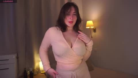 Aneta online show from November 15, 8:38 am