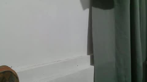 kathy online show from November 15, 10:00 pm