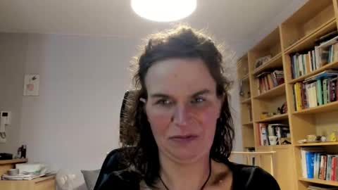 KATHY online show from November 5, 3:58 pm