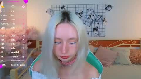 Katia  online show from April 14, 5:33 am