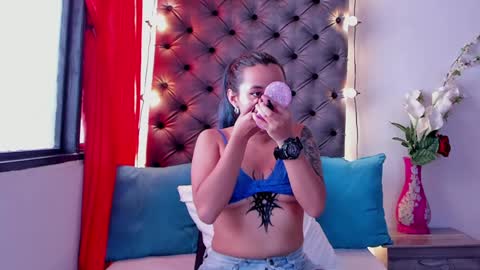 Katia Cuper  online show from January 28, 2:10 pm