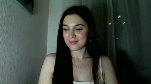katie_foxi online show from May 25, 12:17 am