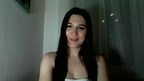 katie_foxi online show from April 28, 6:23 pm