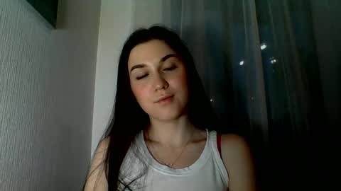 katie_foxi online show from June 14, 8:22 pm