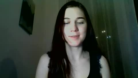 Snapshot of katie_foxi chatting on February 7, 8:10 pm katie_foxi online show from February 7, 8:10 pm
