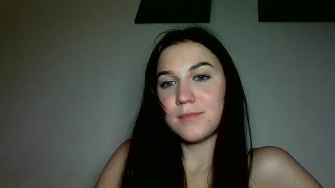Snapshot of katie_foxi chatting on October 18, 8:46 pm katie_foxi online show from October 18, 8:46 pm