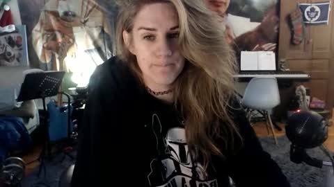 Katie online show from March 26, 4:40 am