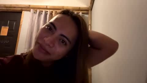 katiefrox  online show from January 19, 9:45 pm