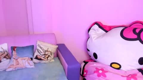 katiuska_doll_squirt online show from April 16, 12:16 pm