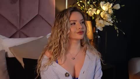 KatJolie online show from February 12, 12:37 am