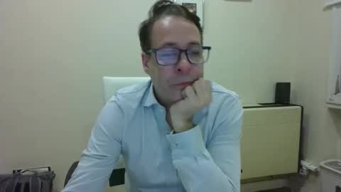 katoamad online show from April 14, 6:33 pm