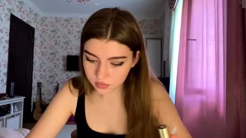 Molly online show from July 16, 7:11 am