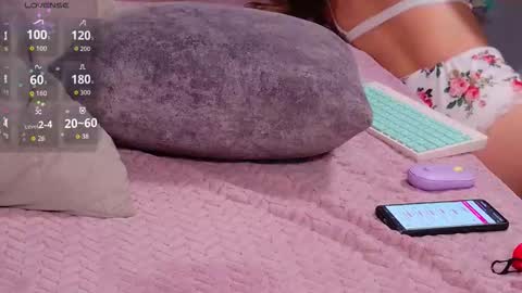 Katty online show from February 4, 3:49 pm