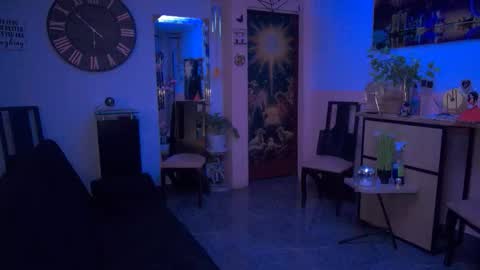 kattycash online show from February 2, 9:05 am